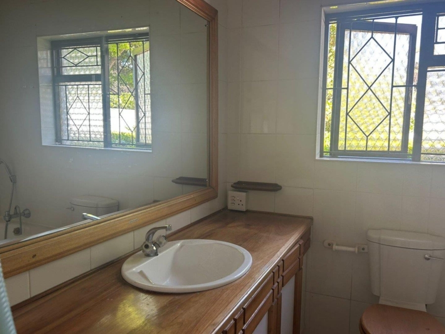 To Let 4 Bedroom Property for Rent in Constantia Western Cape